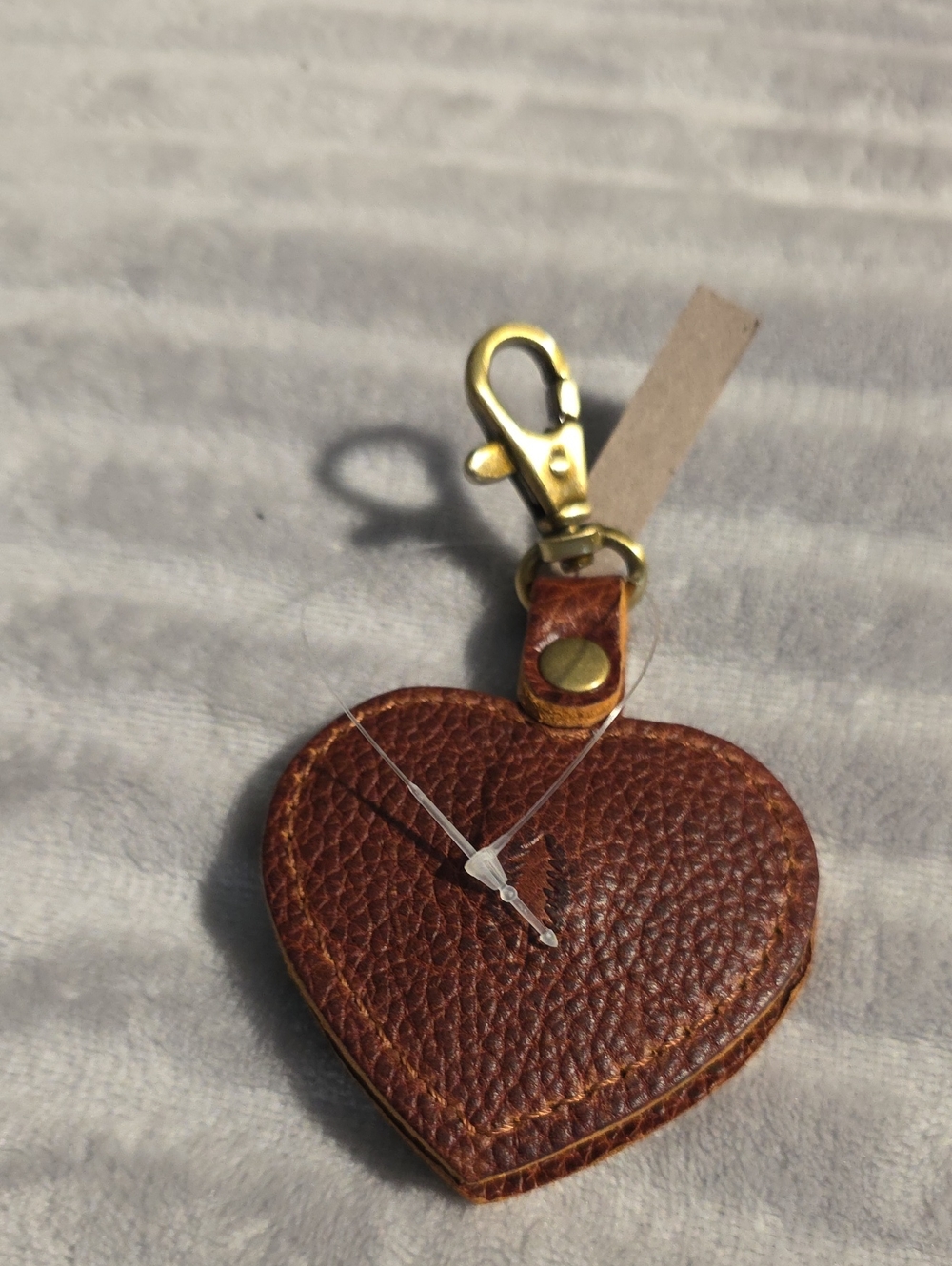 Portland Leather Heart Keychain with Gold Hardware - Airtag Holder